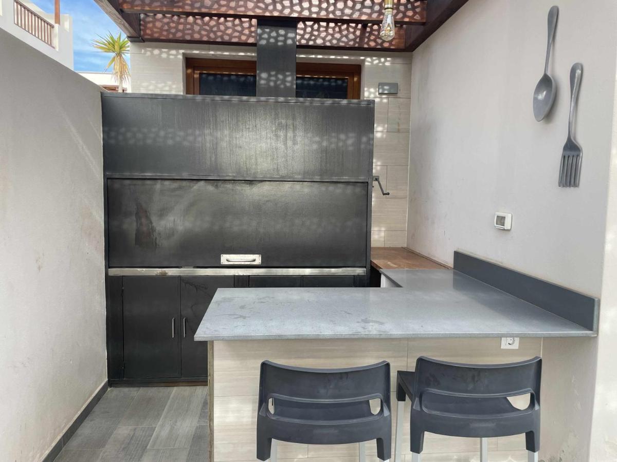 Holyhome Villa Cinema Perfect For Families Costa Teguise Bagian luar foto