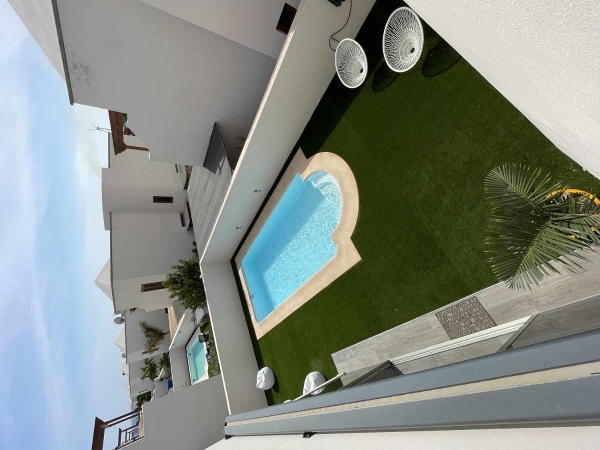 Holyhome Villa Cinema Perfect For Families Costa Teguise Bagian luar foto